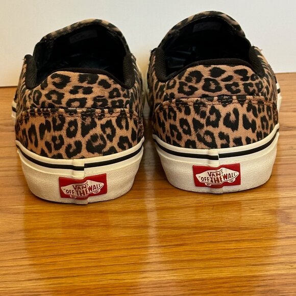 Women's Vans Cheetah Print size 8.5 - Picture 7 of 10